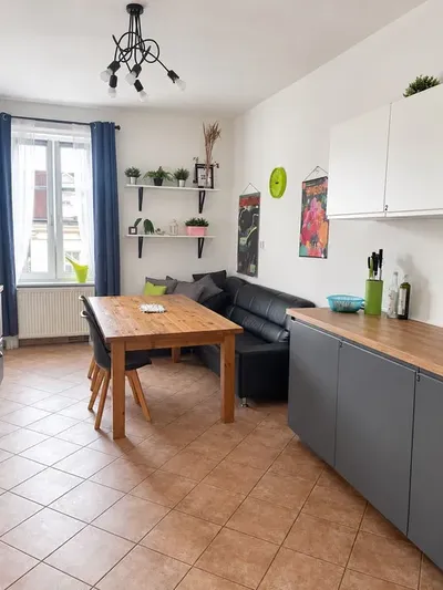 Duży pokój z własnym balkonem — Katowice, centrum - miniatura 3