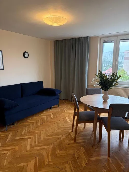 Wynajmę dwupokojowe mieszkanie (52 m2) w ścisłym centrum Warszawy - 1/8