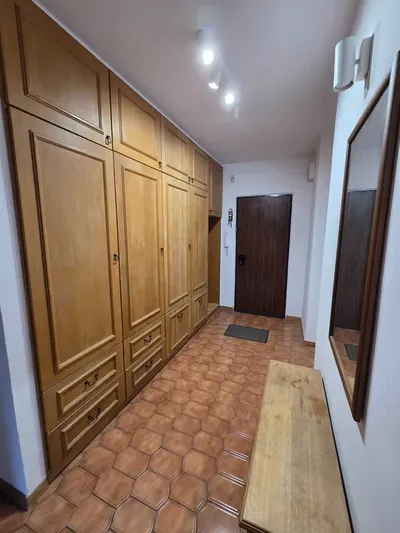 2-pokojowe mieszkanie w Warszawie przy pl. Zawiszy - miniatura 5