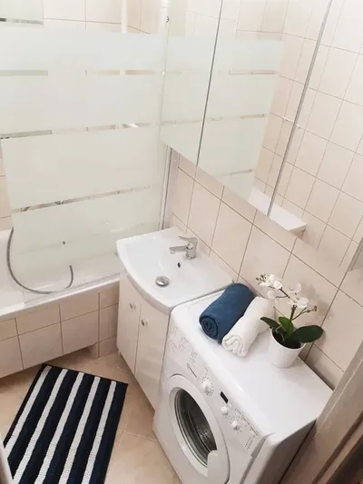 Wynajmę pokój w Warszawie, ul. Conrada - miniatura 2