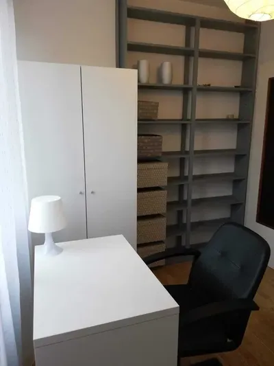 Przytulny pokój jednoosobowy, os Dywizjonu 303 - 1200 zł - miniatura 3