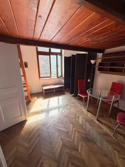 Wynajmę przytulną kawalerkę w samym sercu Krakowa - miniatura 3