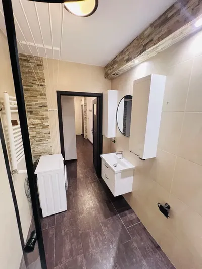 Do wynajecia kawalerka 40m2 z garazem podziemnym. - miniatura 4