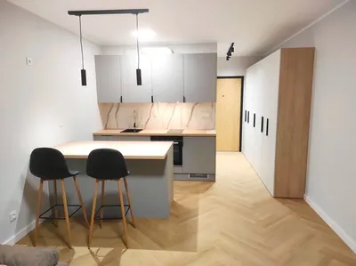 Mieszkanie, kawalerka z balkonem + miejsce postojowe
