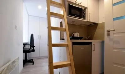 Mikrokawalerka studencka koło UEK BEZPOŚREDNIO - miniatura 2