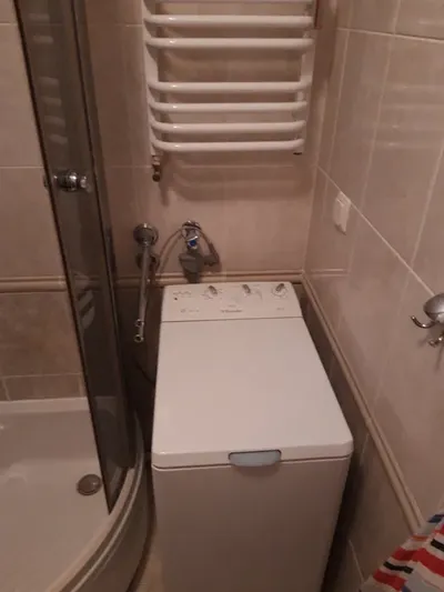Winogrady Od PAŹDZIERNIKA wynajmę duży pokój z balkonem - miniatura 4
