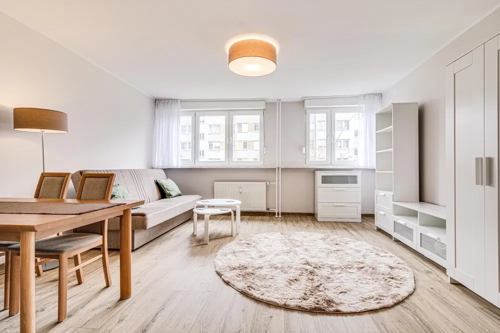 [SZCZEPIN] Odstąpimy przestronne 2-pokojowe mieszkanie 48 m² z osobną kuchnią! - 1/7