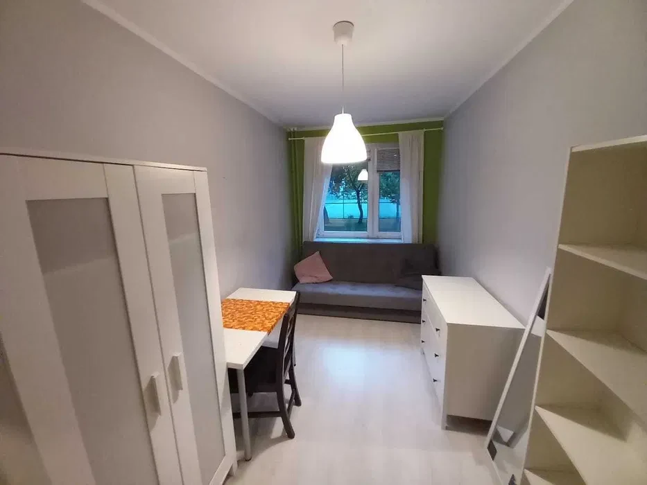 Pokój w damskim mieszkaniu, ul. Galileusza - 1/8
