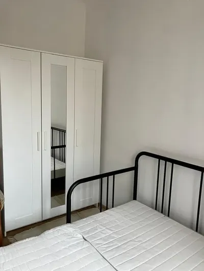 Pokój jednoosobowy dla studentki/ Single room / Szczęśliwicka Ochota - miniatura 2