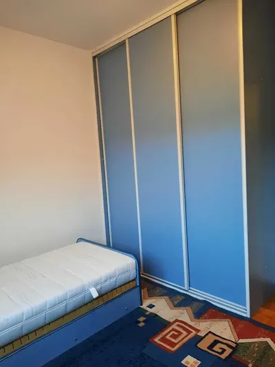 Pokój jednoosobowy - miniatura 5