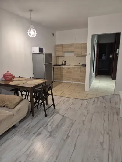 Mieszkanie 2 pokojowe, wyremontowane, Gdynia Orłowo - miniatura 2