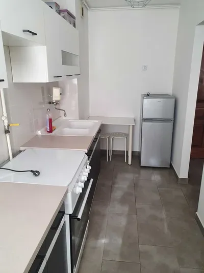 Przytulna i funkcjonalna kawalerka 32 m² – parter, osobna kuchnia | Bezpośrednio / DLA STUDENTÓW - miniatura 5