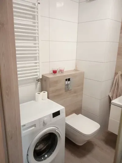 Do wynajęcia pokój w świetnej lokalizacji - miniatura 4