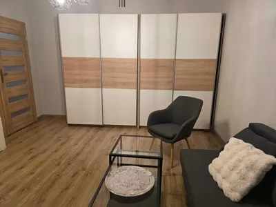 wynajmę mieszkanie dwupokojowe Os. Centrum B - miniatura 3