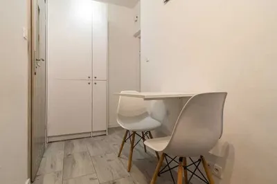 Mikro kawalerka w zrewitalizowanej, kameralnej kamienicy z ogródkiem - Igańska 8. BRAK PROWIZJI! - miniatura 3