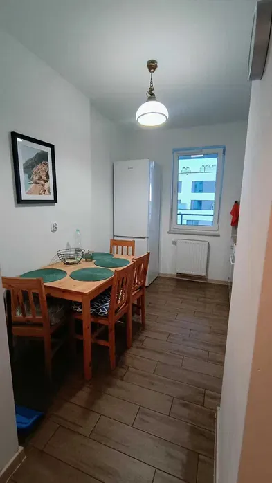 Mieszkanie 2-pokojowe z wydzieloną kuchnia i balkonem przy al. 29 Listopada 39F w Krakowie os. Vermelo. - miniatura 5