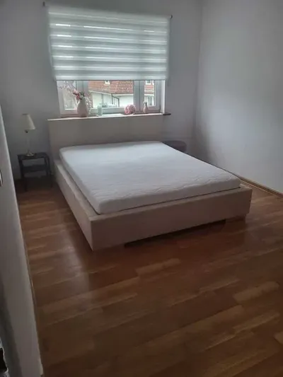 Poznań Stare Miasto Wynajem pokoju dla sudentów w mieszkaniu 2 pokojowym - miniatura 2