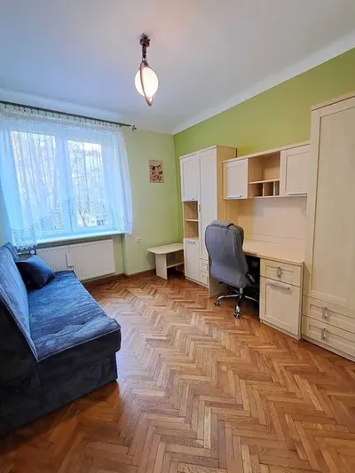 Od zaraz wynajmę przestronne dwa pokoje 48m2 z oddzielną kuchnią, bliska Wola - ul. Młynarska - miniatura 2