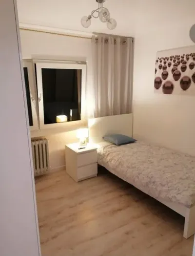 Ładny, Wygodny i Duży pokój - bezpośrednio - miniatura 4