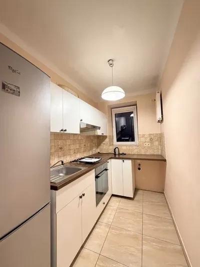 Pets friendly, Metro, bez prowizji, umeblowane