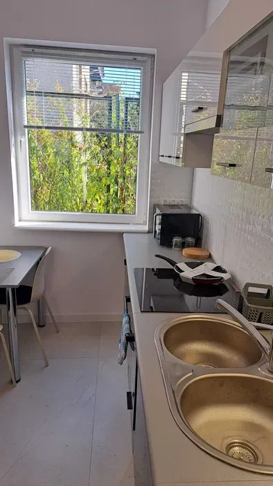 2 pokojowe mieszkanie Przymorze Małe 43 m budynek wolnostojący-parter - miniatura 5