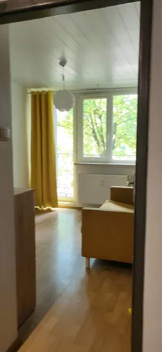Mieszkanie 1 pokoje, os. Tysiaclecia - miniatura 2