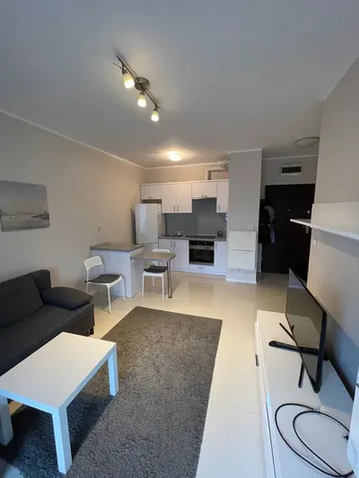 OKAZJA,OSIEDLE PARYSKIE, 37M2.,IIIp., 2 pok,balkon,umeblowane,miejsce post.