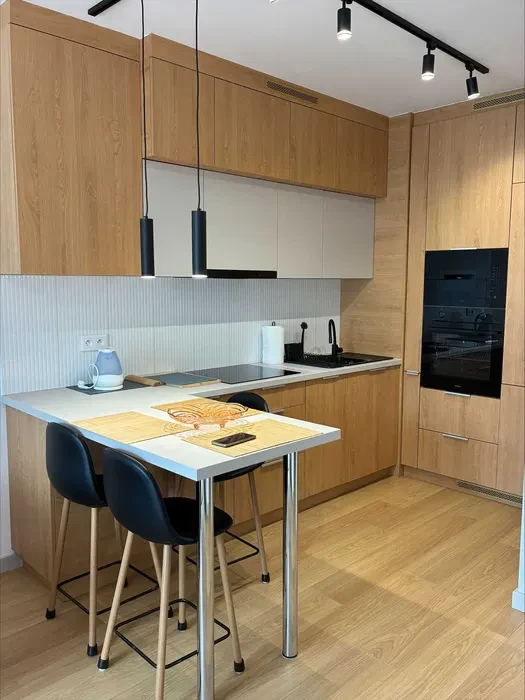 2-pokojowe mieszkanie 40 m²| Pierwszy najem | Miejsce garażowe w cenie - 1/8