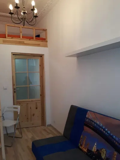Mieszkanie - ostatni Pokój w mieszkaniu studenckim - miniatura 5