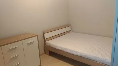 Wynajmę mieszkanie Kawalerka z osobnym miejscem do spania. - miniatura 4