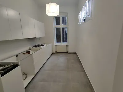 30m2 room for female student in center | Pokój w centrum dla studentki (Rayskiego) - miniatura 3