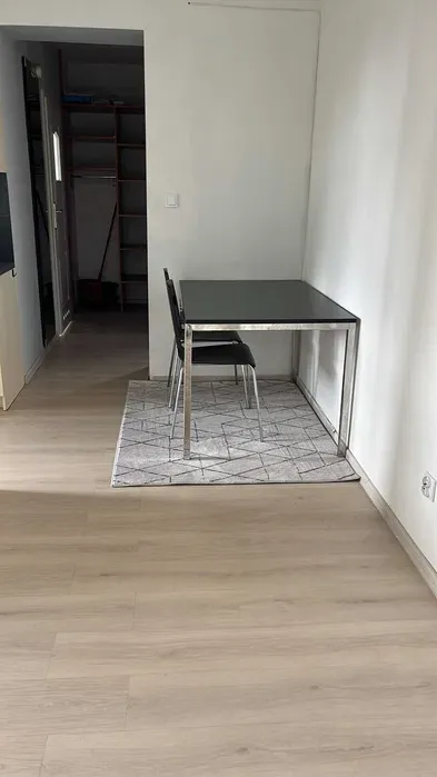 Wynajmę kawalerkę - miniatura 2