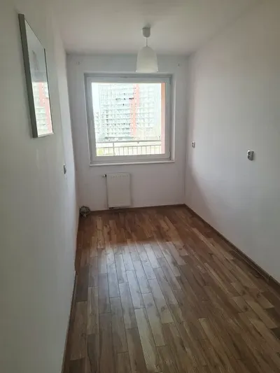 Ul.Jaracza (Ołbin) 38mkw OD LISTOPADA - miniatura 3