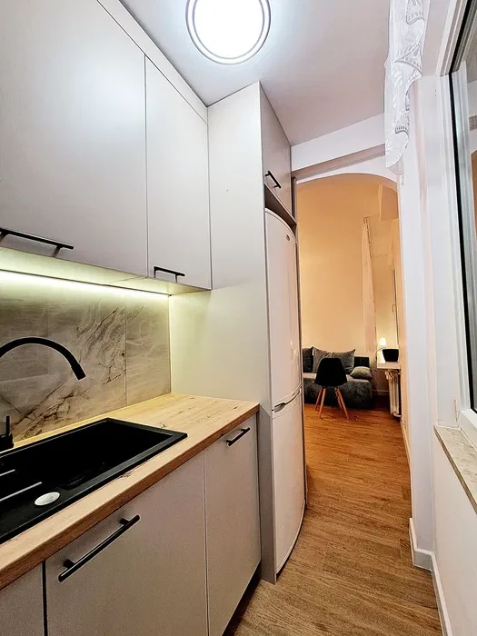 Nowa, cicha kawalerka 22 m² | Praga | Tuż po remoncie – bądź pierwszym najemcą! - 1/6