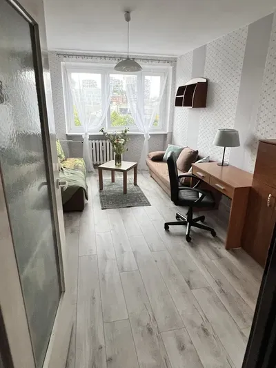 Wynajmę pokój Os. Gwiazdy - miniatura 3
