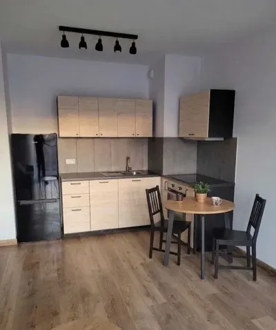 Marywilska 60, 2 pok 45m2, wynajmę bezpośrednio - miniatura 3