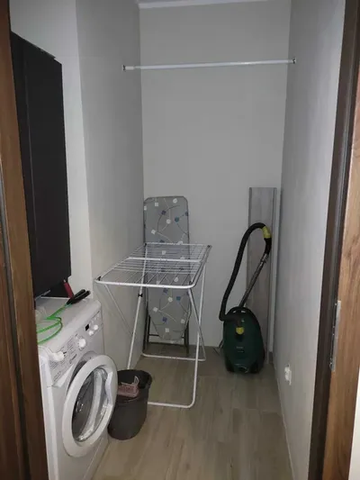 wynajmę w Rzeszowie mieszkanie 3 pokoje 57m z garażem - miniatura 5