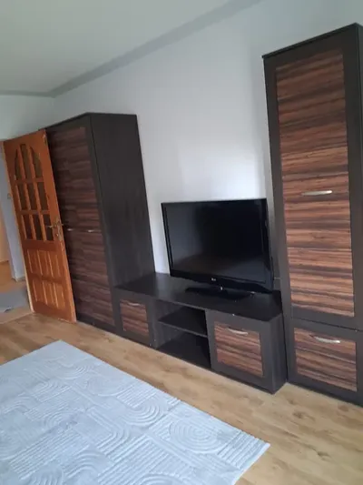 2-pokojowe mieszkanie w Krakowie ,Nowa-Huta - miniatura 5