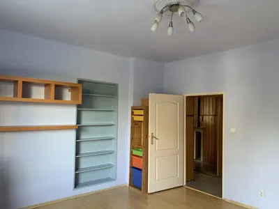 Wynajmę mieszanie - dwa pokoje, oddzielna kuchnia, od zaraz - miniatura 2