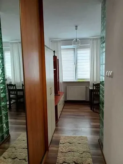 Kawalerka w Warszawie - Praga Południe - miniatura 4