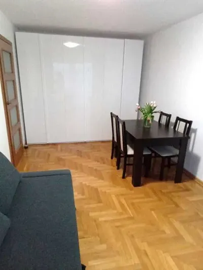 Wynajmę przytulne, słoneczne mieszkanie 2 pokojowe o powierzchni 42,2 m2 Wrzeszcz Górny ul Leśny Stok 4 - miniatura 2