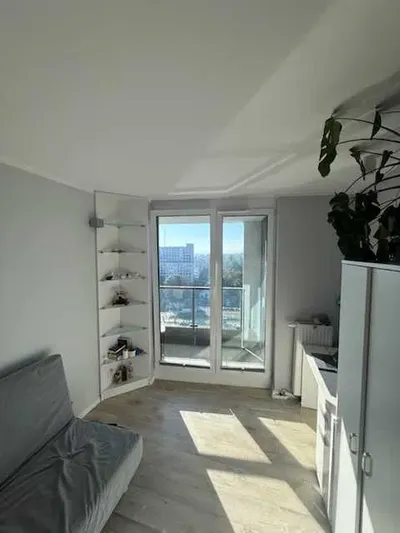 Super komfortowy poķój z widokiem i miejscem postojowym, Grzegórzki, Mogilska, Centrum Krakowa - miniatura 5