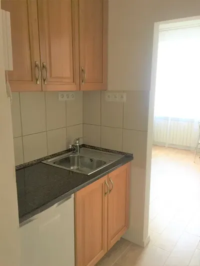 Kawalerka na Starej Ochocie od zaraz. Bezpośrednio! - miniatura 5