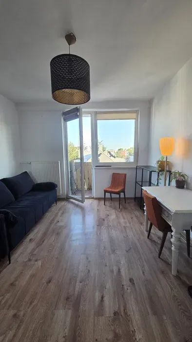 Kawalerka z balkonem na Grochowie - miniatura 2