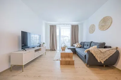 Bezpośrednio - Letnica | 2 pokoje 46 m² | Umeblowane | Blisko morza | Widok z okien na ogródki działkowe - miniatura 3