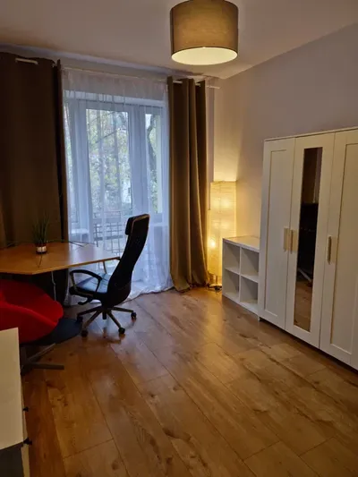 Duża kawalerka 30 m 2 - Praga Południe - bezpośrednio od właścicciela - miniatura 5