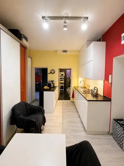 Mieszkanie 32 m² do wynajęcia – ul. Skierniewicka, Łódź - miniatura 2