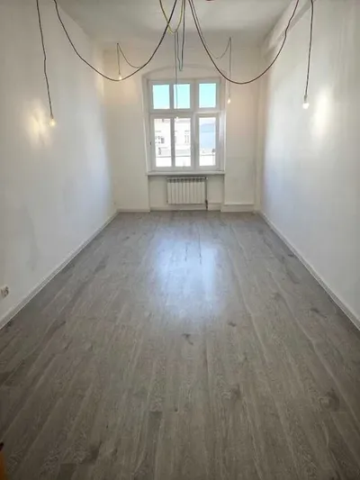 mieszkanie po remoncie w centrum miasta ulica Andrzeja - polecamy! - miniatura 4