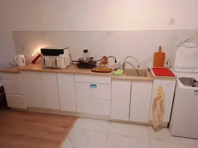 Do wynajęcia przestronne studio (pokój + aneks + łazienka) z pięknym widokiem na Filtry, Warszawa, ul. Daleka 6 - miniatura 4