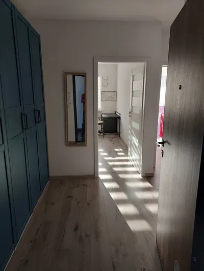 Wynajem mieszkania Warszawa Praga Południe - miniatura 5
